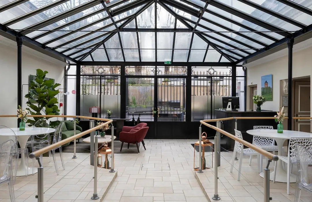 Hotel Jean Moet-1
